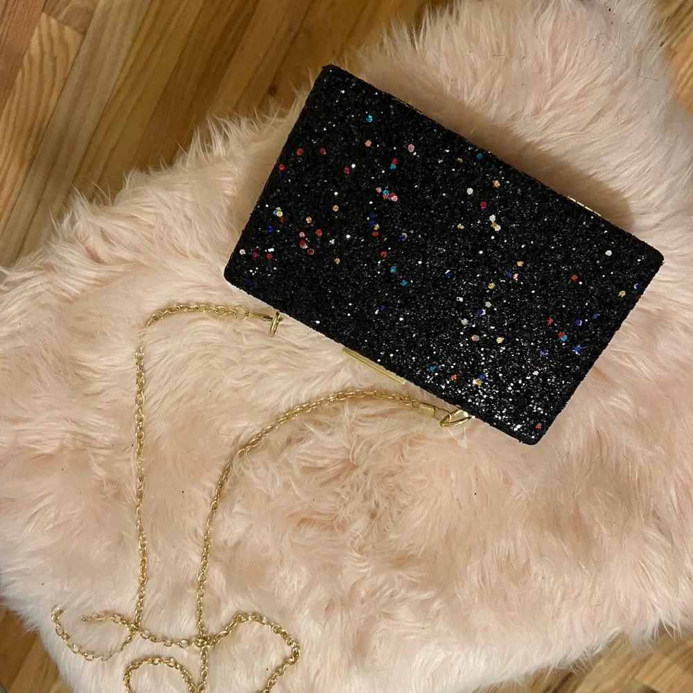 Multicolored Sequin Purse - Picture 4 of 9